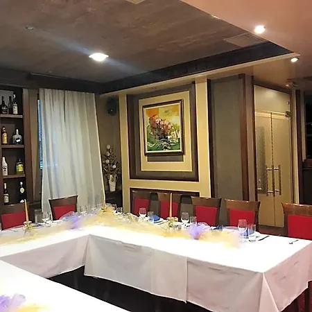 Rai Hotel 2*